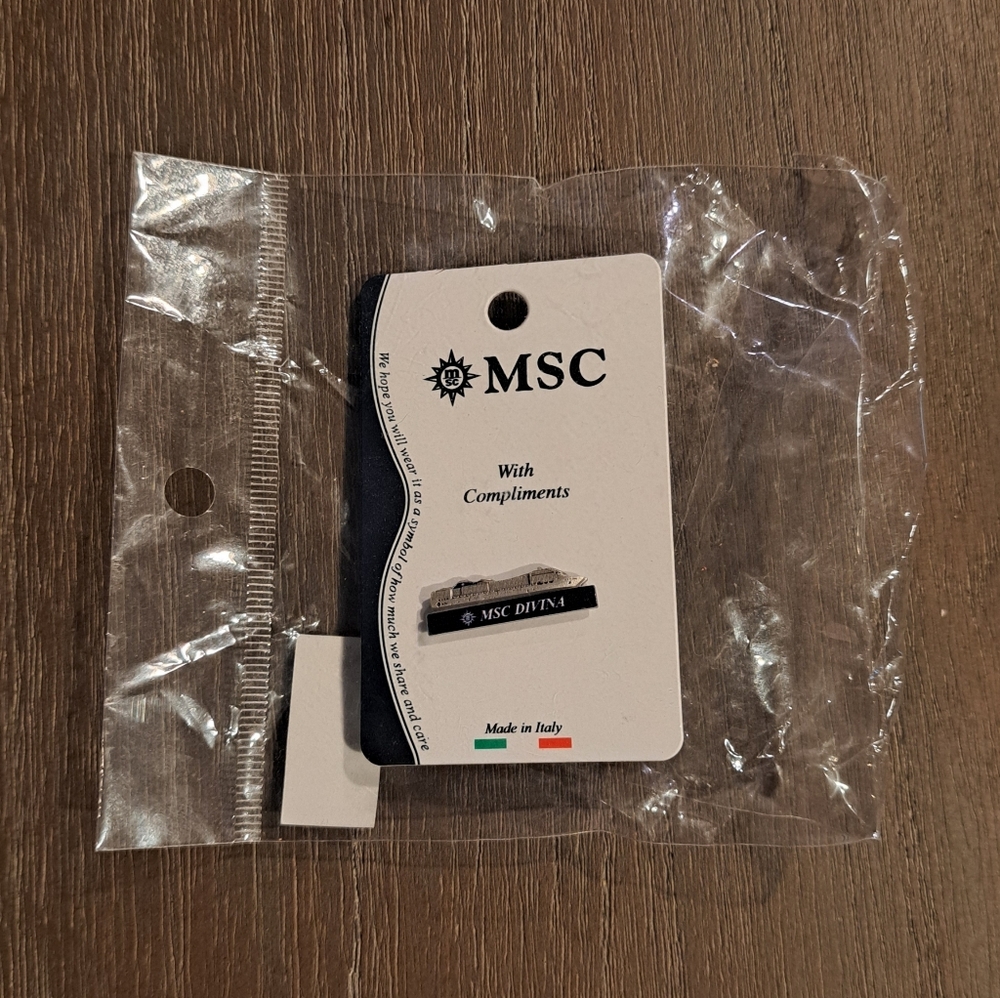 4/$15 🌻 NWT MSC Cruises Divina Commemorative Pin